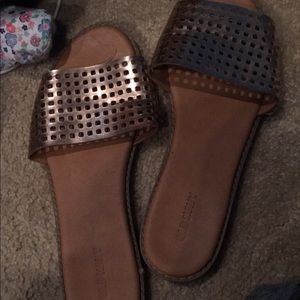 Old Navy Slide sandals